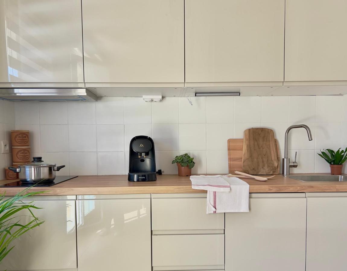 La Voulzie Appartement - Proche Centre Avec Parking Prive Provins Ngoại thất bức ảnh