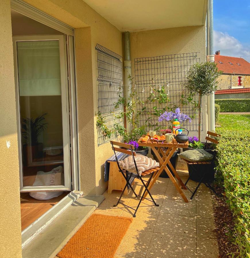 La Voulzie Appartement - Proche Centre Avec Parking Prive Provins Ngoại thất bức ảnh
